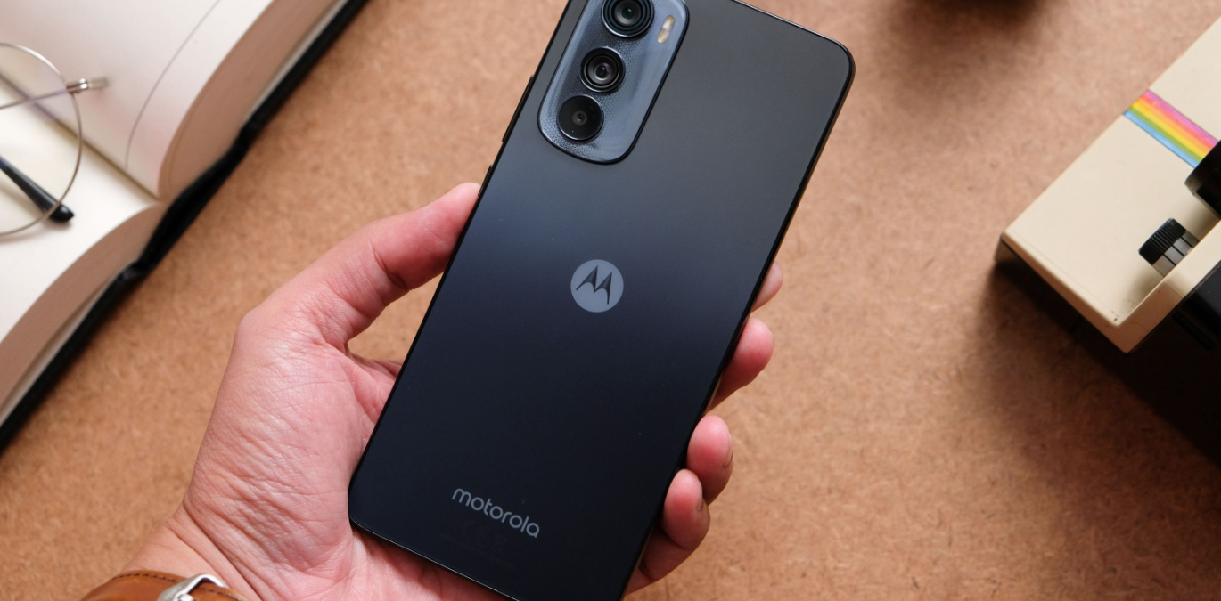 Qual é o melhor celular Motorola Edge em 2923? Confira