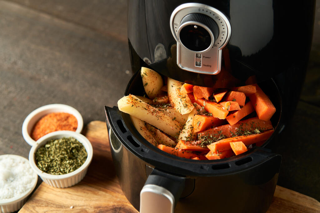 Qual a melhor Air Fryer do mercado? Compare as marcas