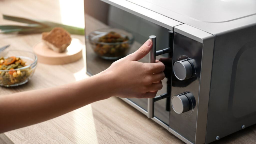 dicas de como limpar micro-ondas