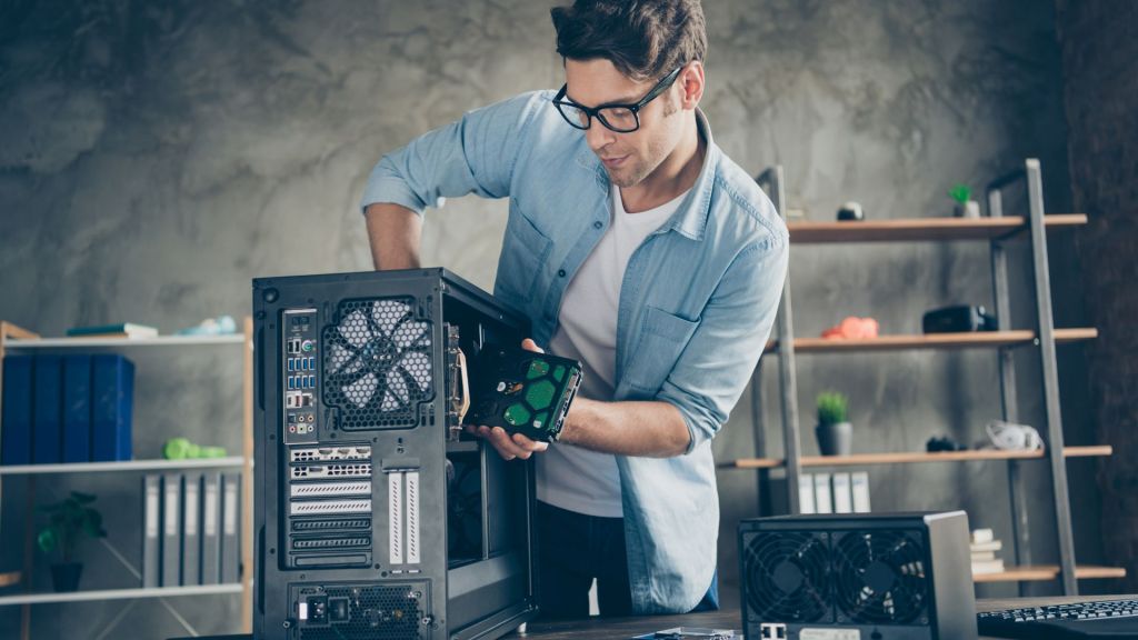 o que é hardware e componentes