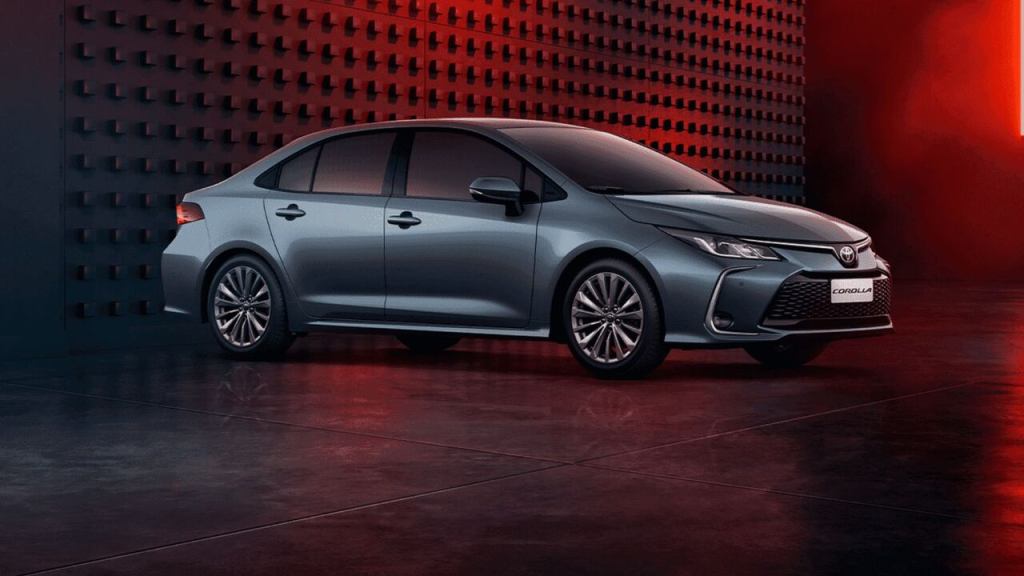 carros para familia: corolla