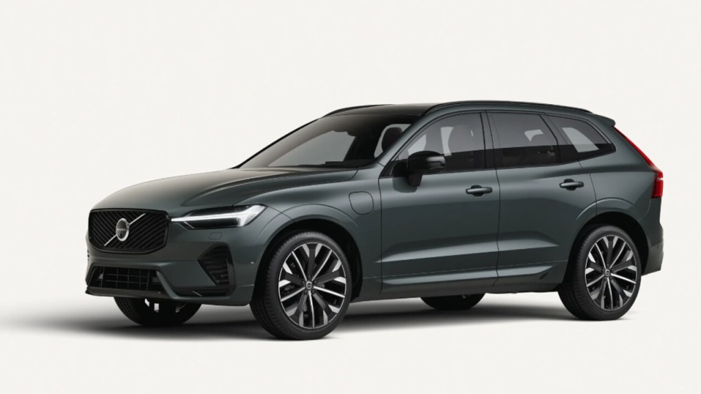 Volvo XC60 SUV médio premium com design moderno